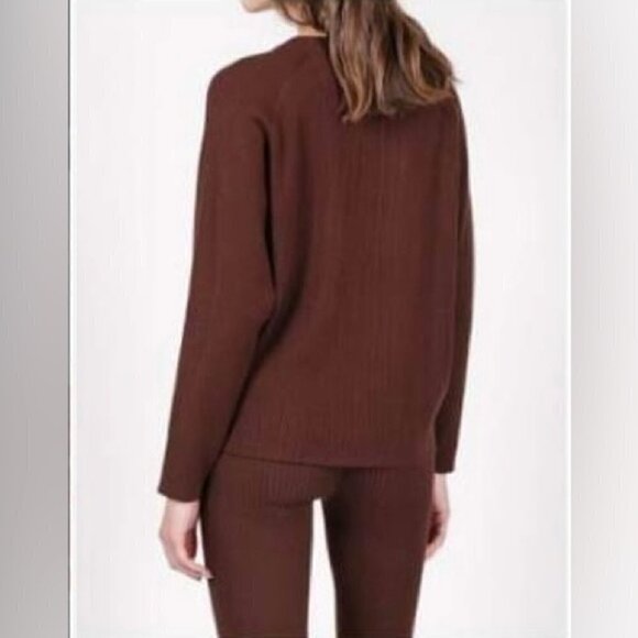 Brunette The Label,Women's The Ribbed Crew Neck Sweater-French Press. Size: XS/S - Picture 9 of 11